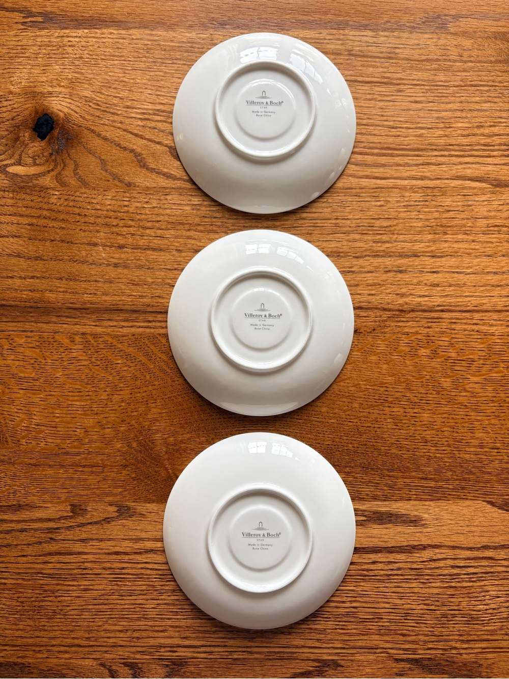 Set of 3-Villeroy and Boch Royal Weiss Fine Bone cups & saucers- made in Germany - Picture 4 of 15